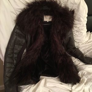 Brown Leather w/ Australian Fur and suede lining!